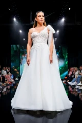 Beloved by Casablanca Bridal