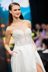 Amelie Bridal